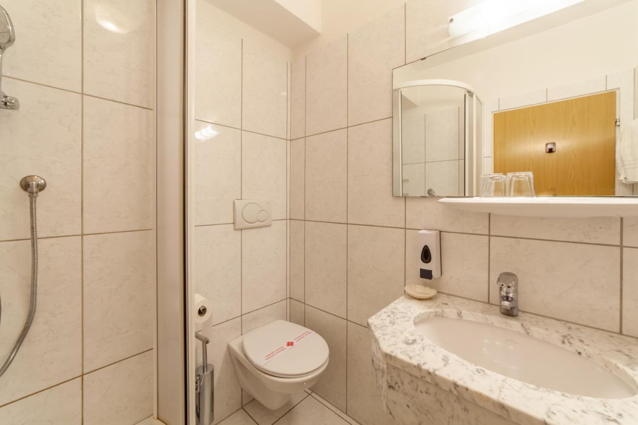 Fruehstuecks-Hotel Olympia Tirolo Dış mekan fotoğraf
